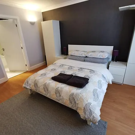 Large Modern Gf 1-Bed Apartment Sleeps 2 London Exterior photo